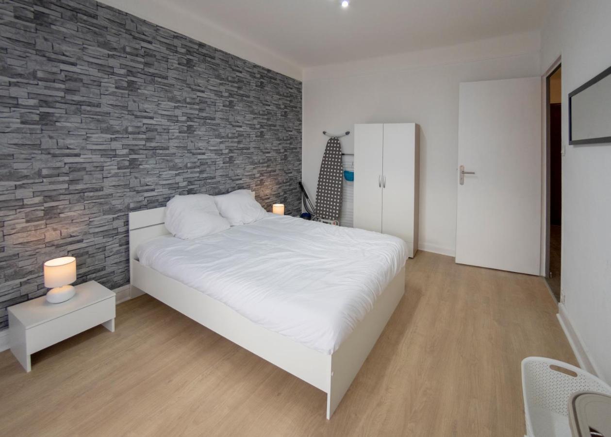 Appart'Hotel De La Gare Montbéliard Esterno foto