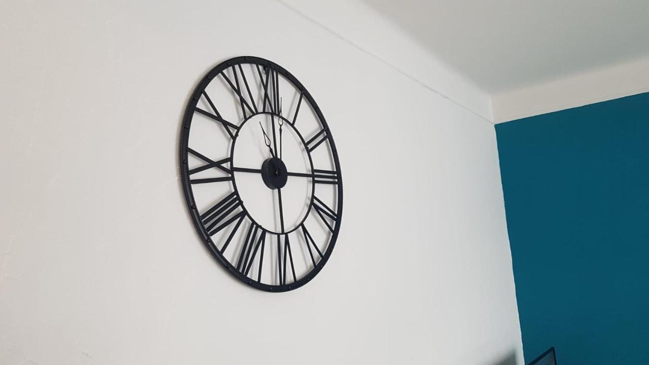 Appart'Hotel De La Gare Montbéliard Esterno foto